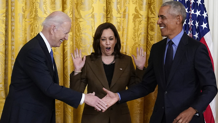 Harris and Obama talk as VP rallies Dems in scramble for unity