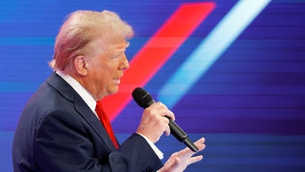 Trump says three nice things about Harris after she struggled with same question of him - Fox News