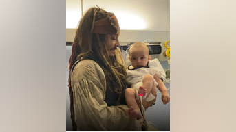 ‘Captain Sparrow’ visits sick KIDS - Fox News