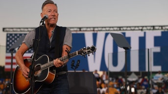 Internet reacts to Bruce Springsteen’s ‘Kamala-Obama’ rally concert: ‘An abomination’ - Fox News