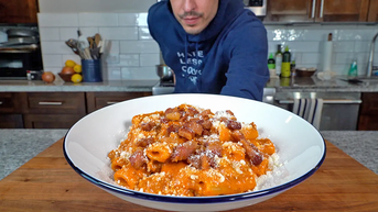 Chef introduces 'the best tasting pasta dish' and how you can make it at home - Fox News