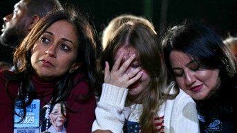 Elite school blasted for giving students ‘milk and cookies’ to help cope with Trump’s win - Fox News