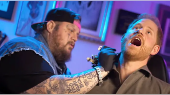 Prince Harry gets neck tattoo from country star, royal jokes about picking more daring spot - Fox News