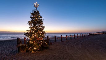 The top 10 Christmas cities in the US — with a surprise city as the winner - Fox News