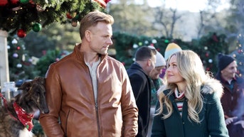 Christmas movies dominate thanks to celebration of 'faith, family and country': exec - Fox News
