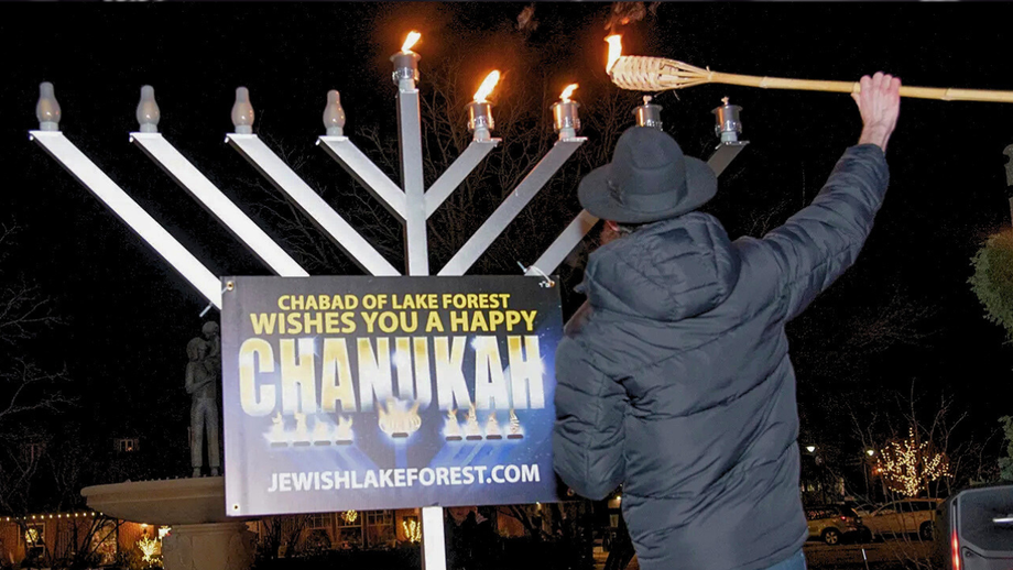 Residents in uproar after city shortens Hanukkah menorah display to hours instead of days