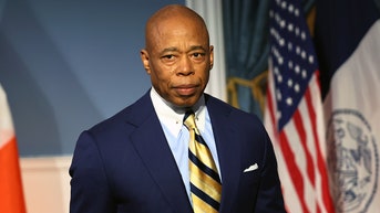 Mayor Adams, President-elect Trump meet in Florida amid NYC leader's legal woes - Fox News