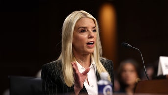 Dems 'embarrassed themselves' during Pam Bondi's hearing - Fox News