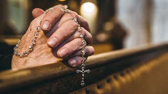 Study finds praying can have an impact on your long-term brain health - Fox News