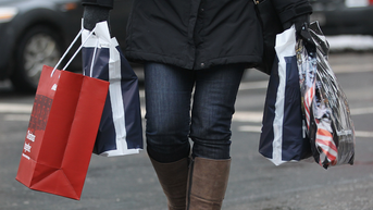 Chatbots drive online holiday spending to record level - Fox News