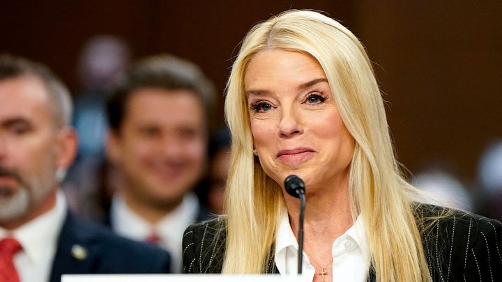 Bondi's strategy to be America's top lawyer appears to pay off on Capitol Hill — even with Democrats - Fox News