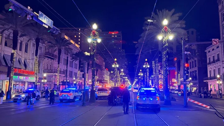 Several dead as vehicle plows through famed Bourbon Street in New Orleans - Fox News