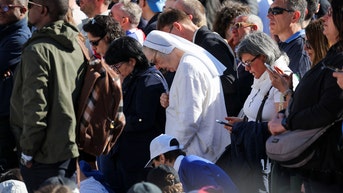 nun praying - Fox News