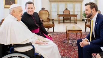 SNL mocks pope's death — and uses VP Vance as the punchline in controversial skit - Fox News