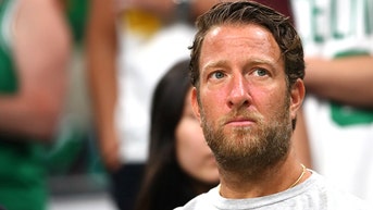 Dave Portnoy goes scorched earth after antisemitic sign appears at Barstool bar - Fox News