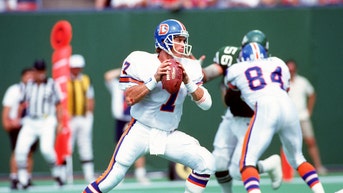 Legendary NFL quarterback breaks silence on agent's death after golf cart crash - Fox News