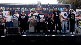 Supporters of Hamas hostages at Gaza border - Fox News
