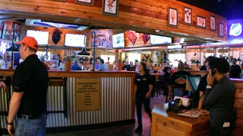 Texas Roadhouse unseats longtime Italian restaurant chain from top spot - Fox News