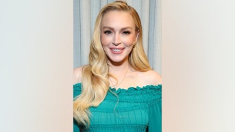 Actress DENIES plastic surgery claims - Fox News