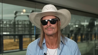 Kid Rock ridicules liberal music icon for calling out Trump during concert - Fox News