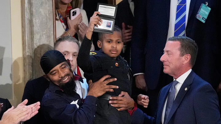 Boy with brain cancer sworn in by Trump receives devastating health news - Fox News