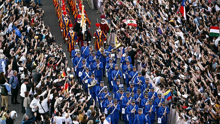 ANY MOMENT: The world waiting to meet new pope after white smoke rises from Vatican - Fox News