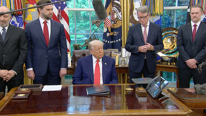 HAPPENING NOW: Trump takes questions from reporters after announcing major trade deal with UK - Fox News