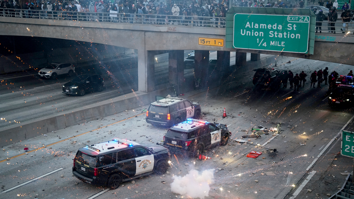 LAPD says ‘agitators have splintered’ in downtown area, declares unlawful assembly - Fox News