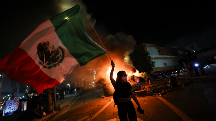 mexican flag, fire - Fox News
