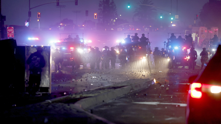LA protesters riot police - Fox News
