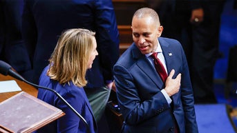 House Democrats frustrated over lack of notice before Jeffries’ record floor speech - Fox News