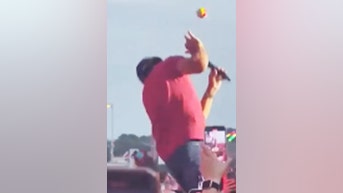 Luke Bryan HIT in the face during concert - Fox News
