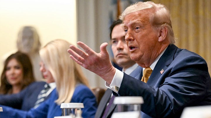 Trump reveals when he knew Milley was 'a complete idiot' during Afghanistan crisis - Fox News