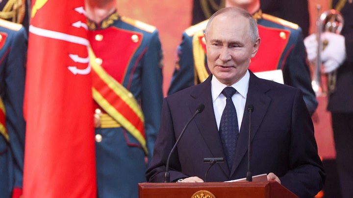 Trump blasts Putin's tactics as he reveals US is sending key weapons to Ukraine - Fox News