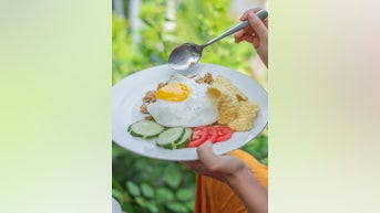 Is it healthy to eat EGGS every day? - Fox News