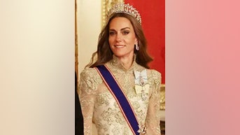 Kate Middleton STUNS in glittering tiara - Fox News