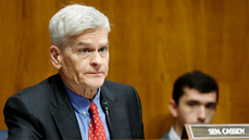 Exclusive: Republican senator questions NCAA over age gaps, fairness in college sports - Fox News