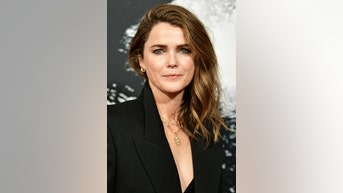 Russell REJECTS plastic surgery - Fox News