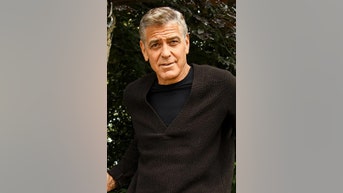 Clooney PROTECTS kids from Hollywood - Fox News