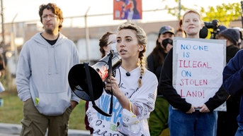 Indicted Gen Z Dem candidate flees mid-interview when pressed on federal indictment - Fox News