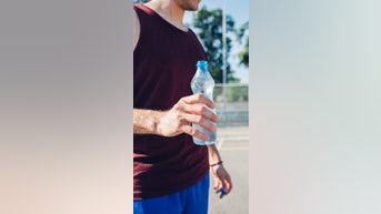 Study suggests RISKS of bottled water - Fox News