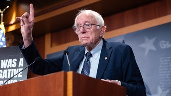 'Not where the American people are': Sanders crashes podium to call out Democrats - Fox News