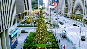 'All-American Christmas Tree' brings holiday cheer to FOX Square - Fox News