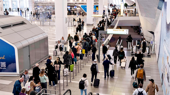 Nearly 1,600 flights canceled, over 1,000 delayed Monday morning amid FAA order - Fox News