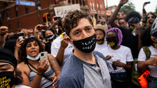 Insufferable Minneapolis mayor suffers through Somali dinner to stick it to Trump - Fox News