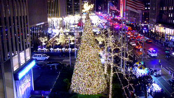 'All-American Christmas Tree' brings holiday cheer to FOX Square - Fox News