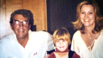 Rat Pack legend destroyed classic car at McDonald's drive-thru for hungry child - Fox News