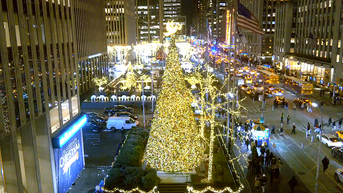 'All-American Christmas Tree' brings holiday cheer to FOX Square - Fox News