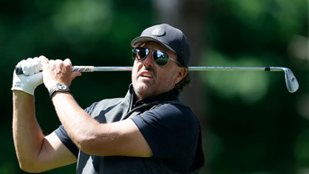 Golf legend Phil Mickelson calls out alleged fraud in California amid rising taxes - Fox News