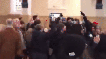 Mob storms Minnesota church during worship to target pastor they say has ICE ties - Fox News